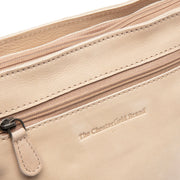 Aston Full-Grain Leather Crossbody Bag pour Femme - Structured Side Profile Showing Gusset Depth &amp; Expansion Capacity