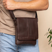 
Bodin Sac besace en cuir pleine fleur – alternate product view 2