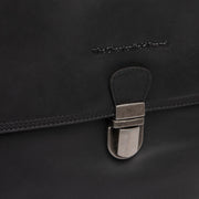 
Classic 100% Full-Grain leather Goods - Vue arrière montrant la carrure ajustée et l'ourlet net