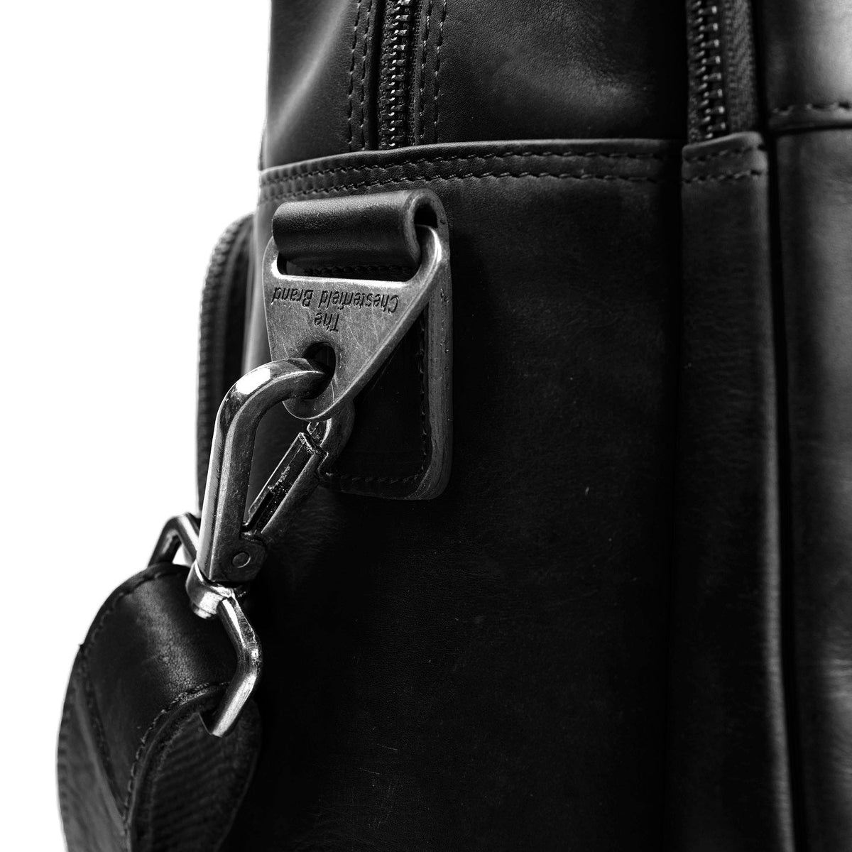 Vue intérieure Showing Dedicated Padded Laptop Sleeve &amp; Multi-Compartment Organization