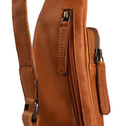 Cognac Leather Sling Bag Logan pour Femme, detail view 3