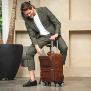 
Leather Trolley San Marino pour Femme - Vue de profil mettant en valeur la coupe de manche ergonomique