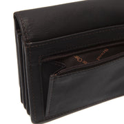 
Solid Antique Brass Hardware & Heavy-Duty Dual Zipper Detail on Salzburg Portefeuille en cuir pleine fleur