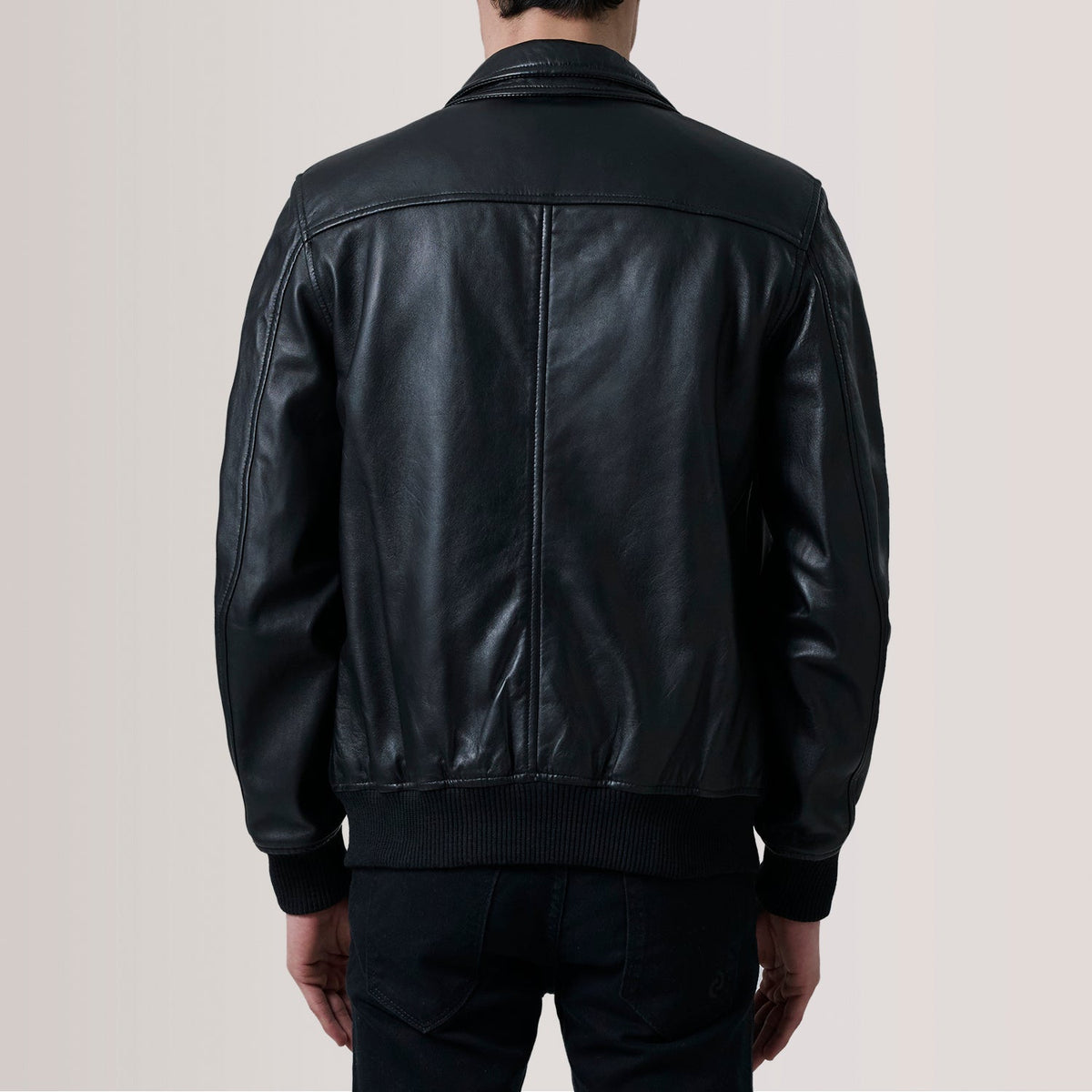 Vue détaillée of Classic Collar &amp; Zipper Hardware on Lester Marron Suede Blouson Bomber en Cuir pour Homme For Men