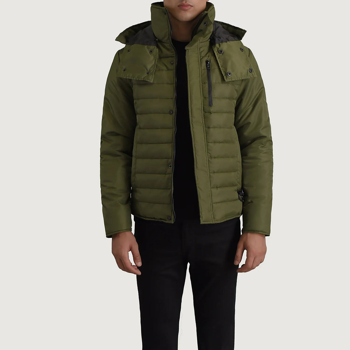 
Malcolm Vert Hooded Puffer Veste en Cuir pour Homme in Green Full-Grain Leather - Vue de face & silhouette ajustée | Acheter en ligne