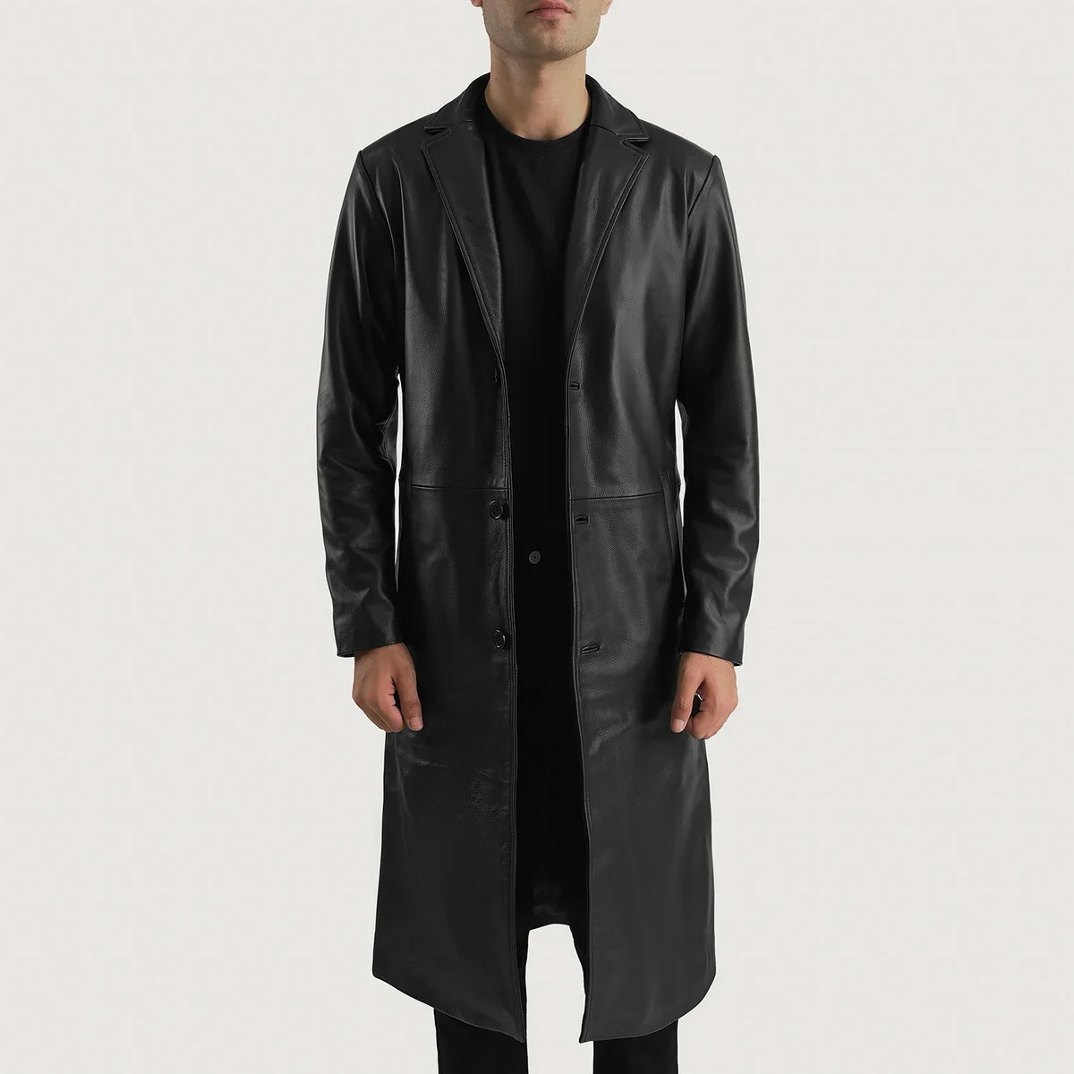 Mateo Black Leather Single Breasted Coat in Black Cowhide Leather - Vue de face &amp; silhouette ajustée | Acheter en ligne