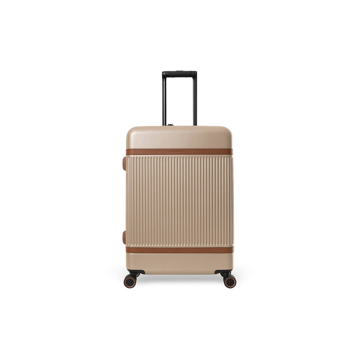 Styled Fit Perspective of Medium Suitcase Zuna pour Femme on Model - Natural Daylight Drape