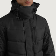 
Vue intérieure Showing Quilted Viscose Lining & Deux poches intérieures fonctionnelles