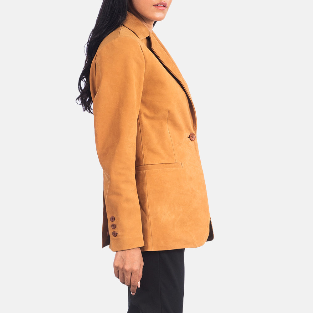 Vue détaillée of Notch &amp; Button Hardware on Women's Norma Brown Suede Blazer