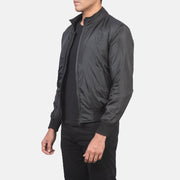 Black Nylon Bomber Jacket - Vue de dos avec coupe ajustée aux épaules &amp; ourlet soigné