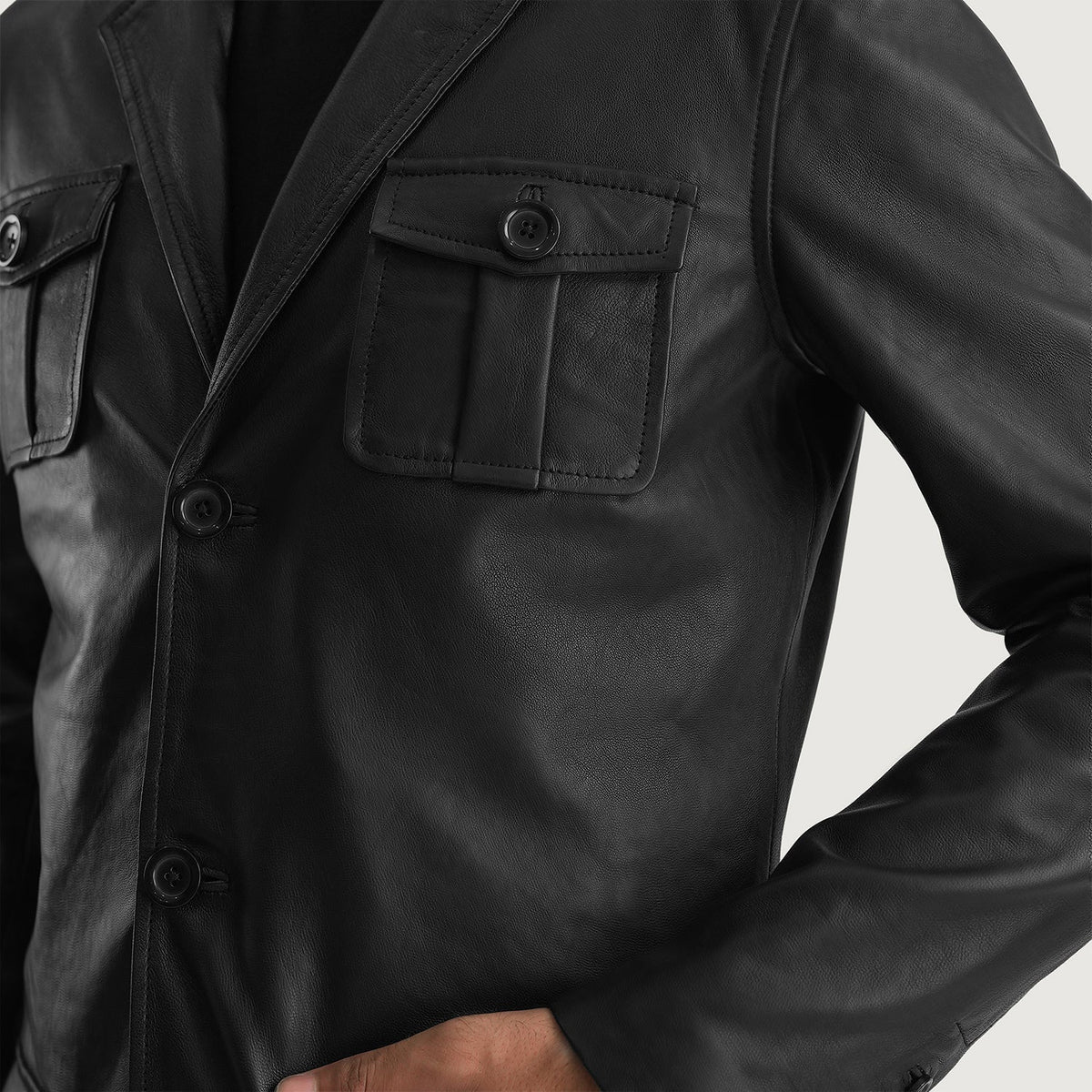Vue intérieure Showing Quilted Polyester Lining &amp; Deux poches intérieures