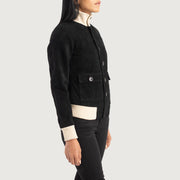 
Black Goatskin Suede Bomber Jacket - Vue arrière montrant la carrure ajustée et l'ourlet net