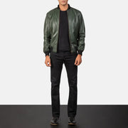 Vue détaillée of Rib Knit &amp; Zipper Hardware on Men's Shane Army Green Leather Bomber Jacket