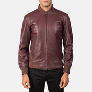 Vue détaillée of Varsity &amp; Zipper Hardware on Men's Shane Bordeaux Blouson Bomber en Cuir pour Homme