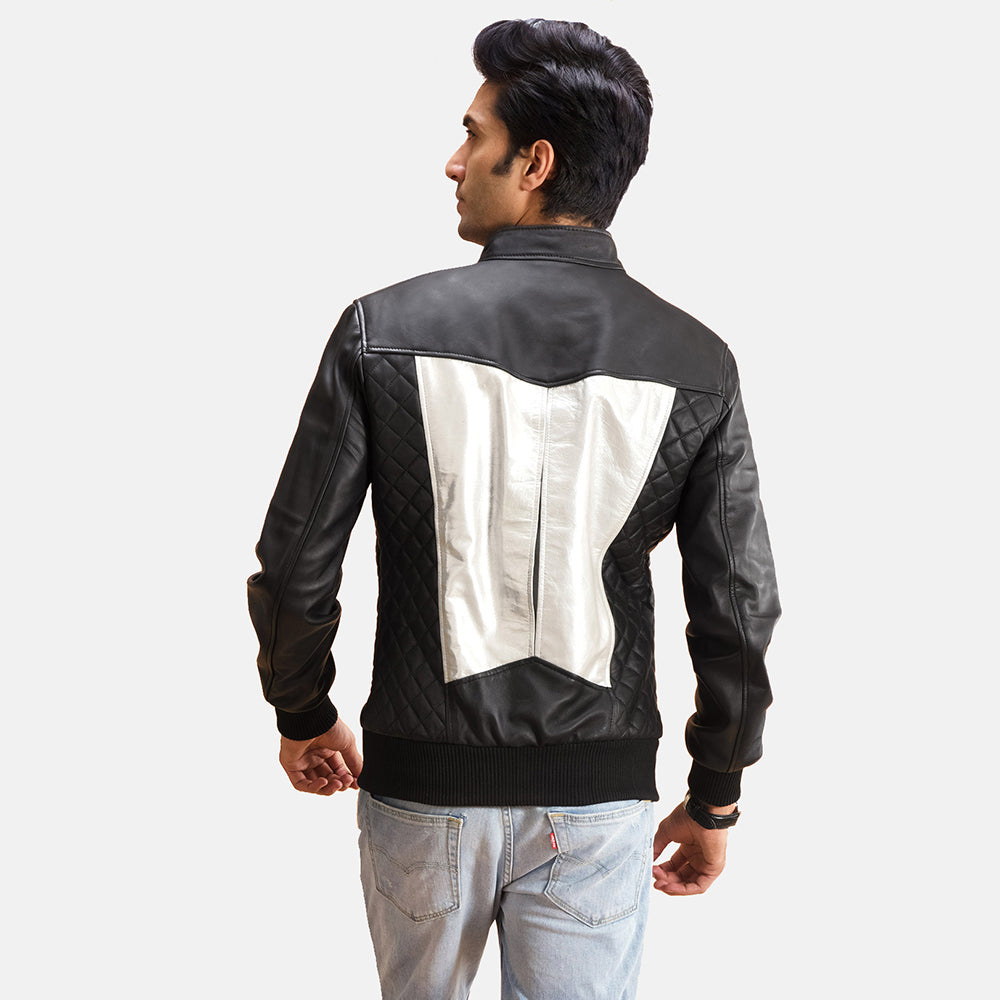 
Spade Silver Noir Blouson Bombardier en Cuir pour Homme - Vue de profil mettant en valeur la coupe de manche ergonomique