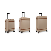 
Hand Luggage Suitcase Front Pocket Zuna en cuir pleine fleur véritable 100% - Vue de face & silhouette ajustée | Acheter en ligne