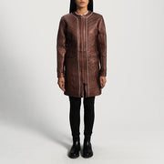 Women's Trudy Lane Matelassé Bordeaux Manteau en Cuir pour Femme - Vue de profil avec coupe de manche ergonomique
