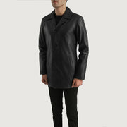 Vue détaillée of Notch &amp; Button Hardware on Men's Urban Slate Noir Manteau en Cuir pour Homme