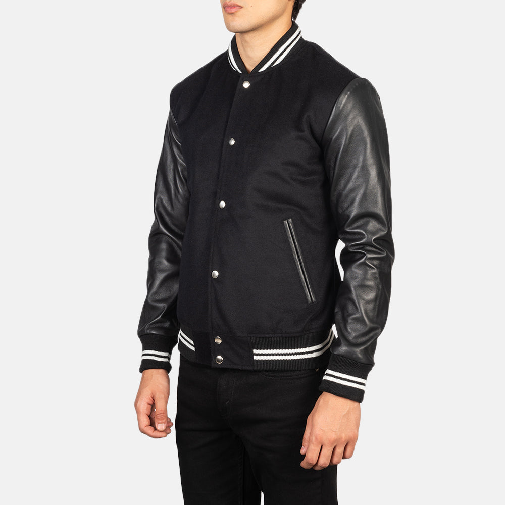 Black Sheepskin Leather Varsity Jacket - Vue de dos avec coupe ajustée aux épaules &amp; ourlet soigné
