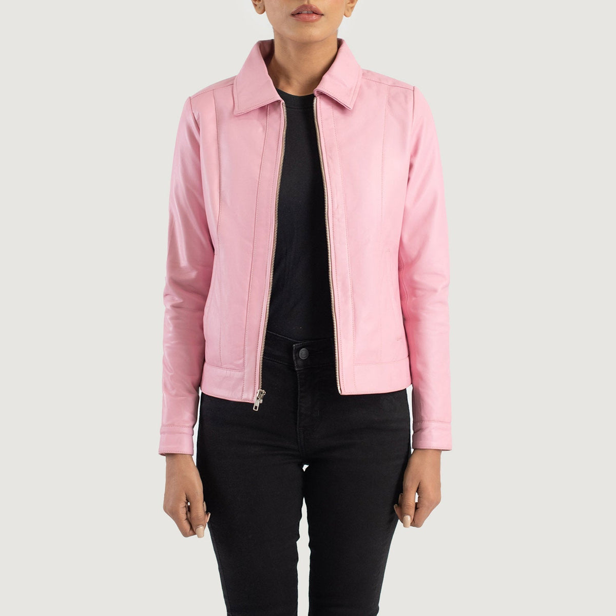 
Vixen Pink Classic Collar Leather Jacket in Pink Sheepskin Leather - Vue de face & silhouette ajustée | Acheter en ligne