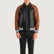 Vue détaillée of Shirt collar &amp; Zipper Hardware on Walton Blue Leather Varsity Jacket