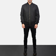 Men's Zack Noir Blouson Bomber en Cuir pour Homme - Vue de profil avec coupe de manche ergonomique